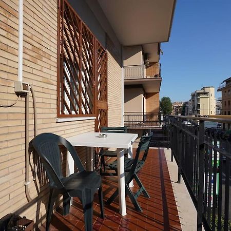 Big Flat Rome Metro C Apartment ภายนอก รูปภาพ